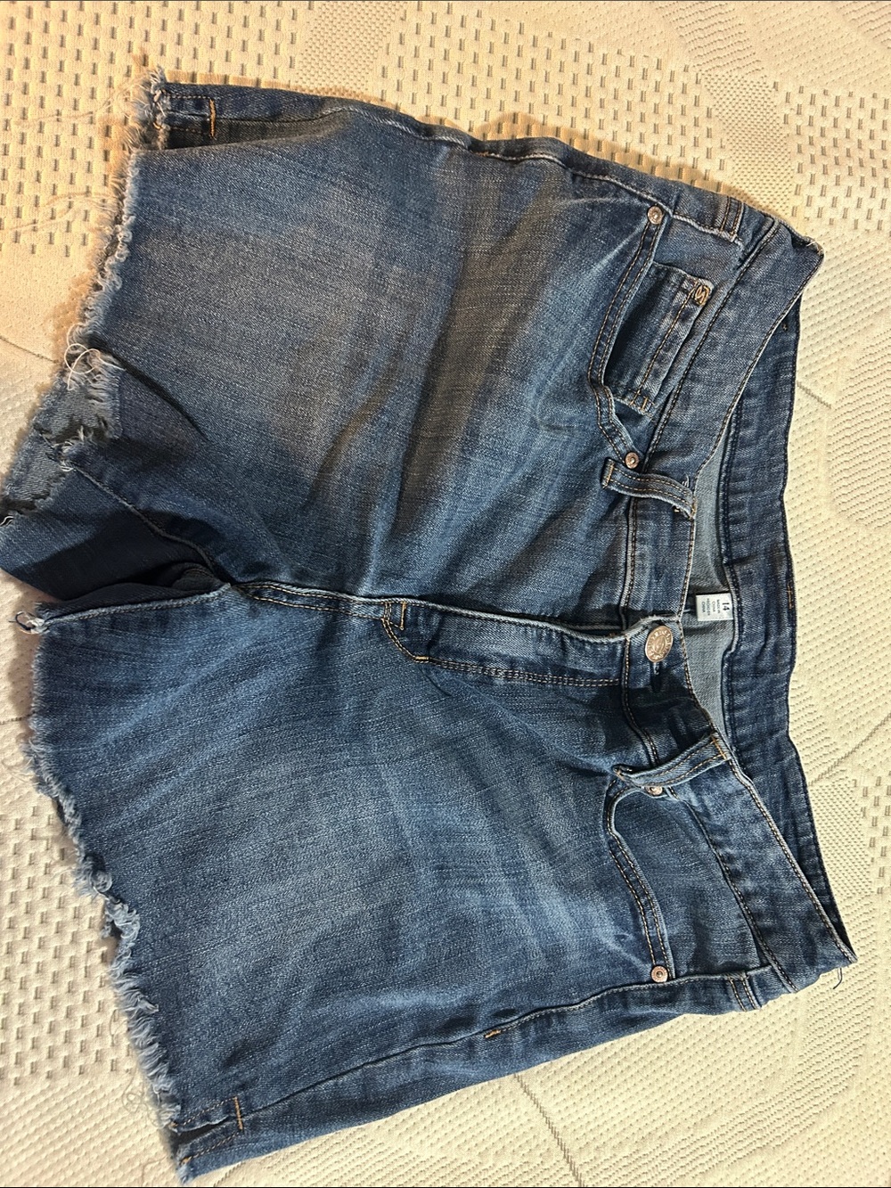 Seven7 Mid Blue Frayed-Hem Denim Shorts